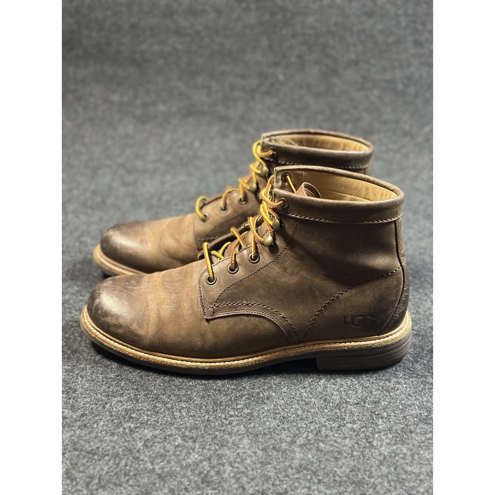 UGG Boots Mens 9.5 43 Brown Leather Chukka Ankle Treadlite EnerG Comfort Casual